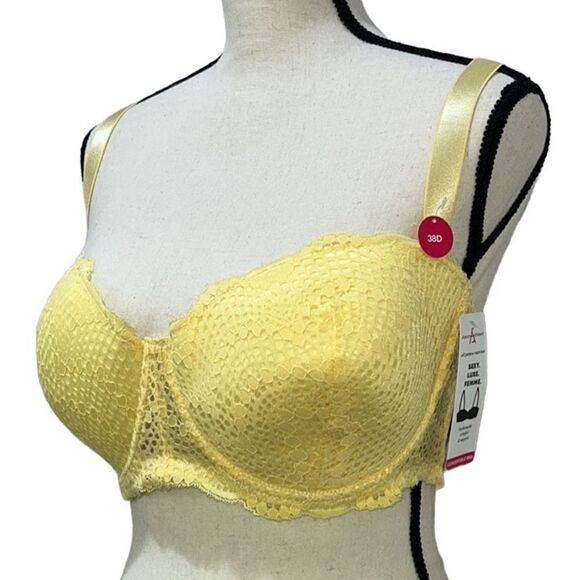 Ashley Stewart Convertible Lace Underwire Bra - Picture 4 of 14